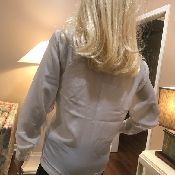 LIGHT & FUN ADORABLE SHIRT IN EXCELLENT CONDITION - Picture 5 of 6